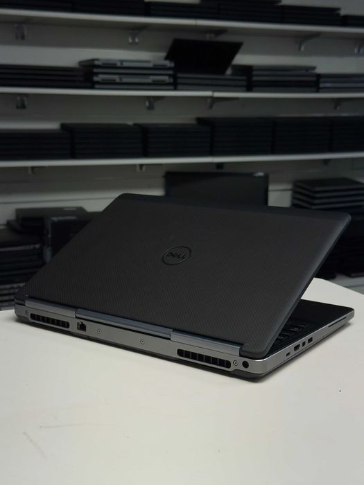 Laptop Gamingowy Dell Precision 7520 | 15,6" | i7-7gen 16GB RAM 1TB | NVIDIA M1200M 4GB | FullHD | FV23% | Rok Gwarancji | WAKACYJNA PROMOCJA