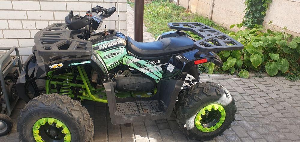 Продам квадроцикл 200куб.