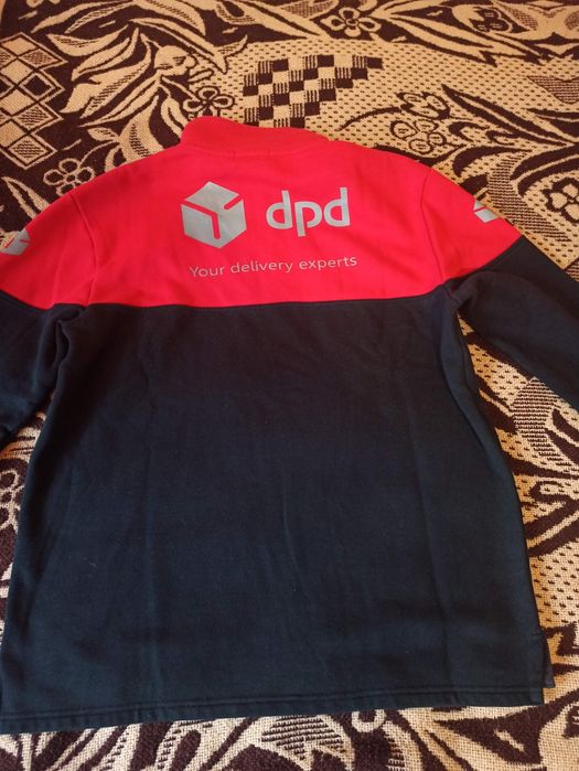 Piękna bluza. Polar DPD.  Rozmiar L. Darmowa wysyłka.