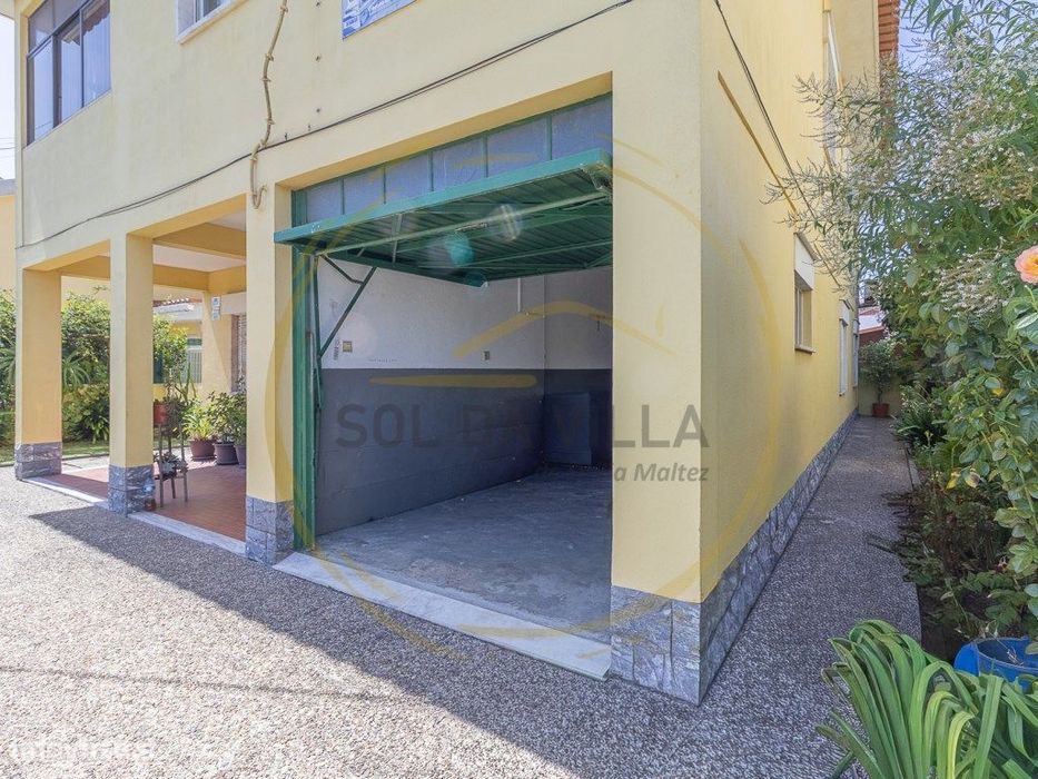 Moradia isolada T4 + T3 com garagem - Porto Salvo, Oeiras - 519.000€