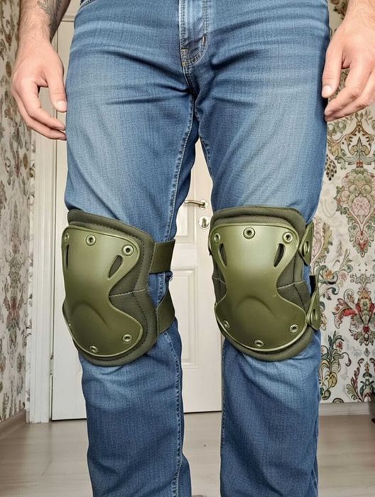 Набір тактичного захисту зелений наколінники налокітники