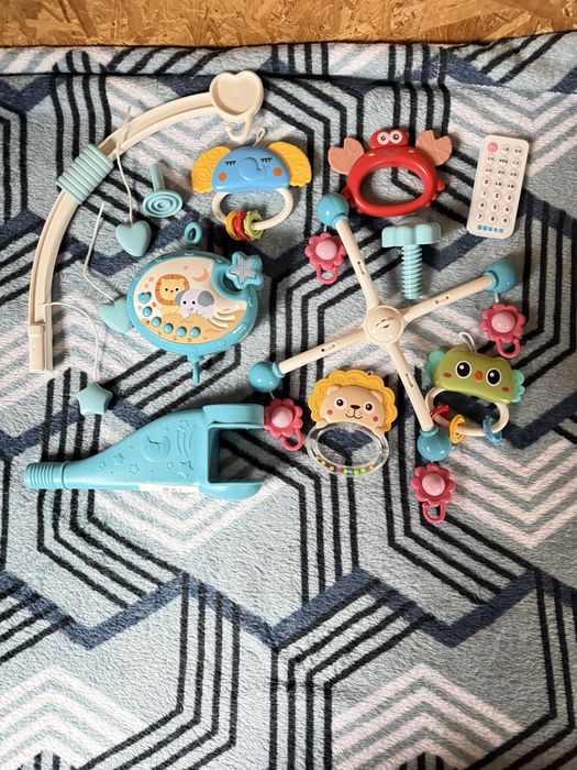 Музичний дитячий мобіль