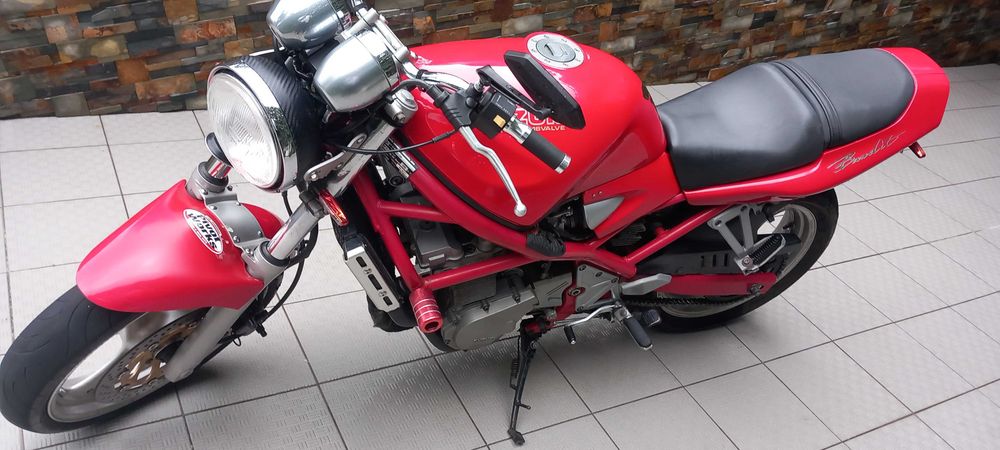 Suzuki bandit 400