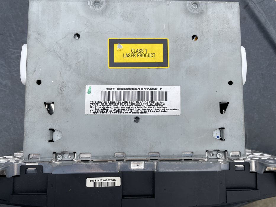 Оригінальна магнітола , радіо Mersedes Sprinter Vito