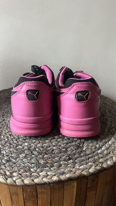 Жіночі дихаючі кросівки Puma
