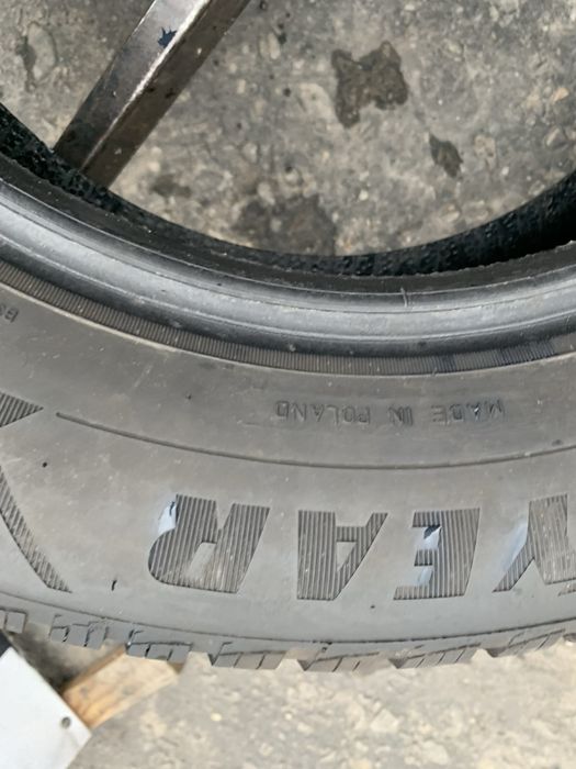 Шини 195/65 R15 пара Goodyear 2023p зима 7,8/7мм
