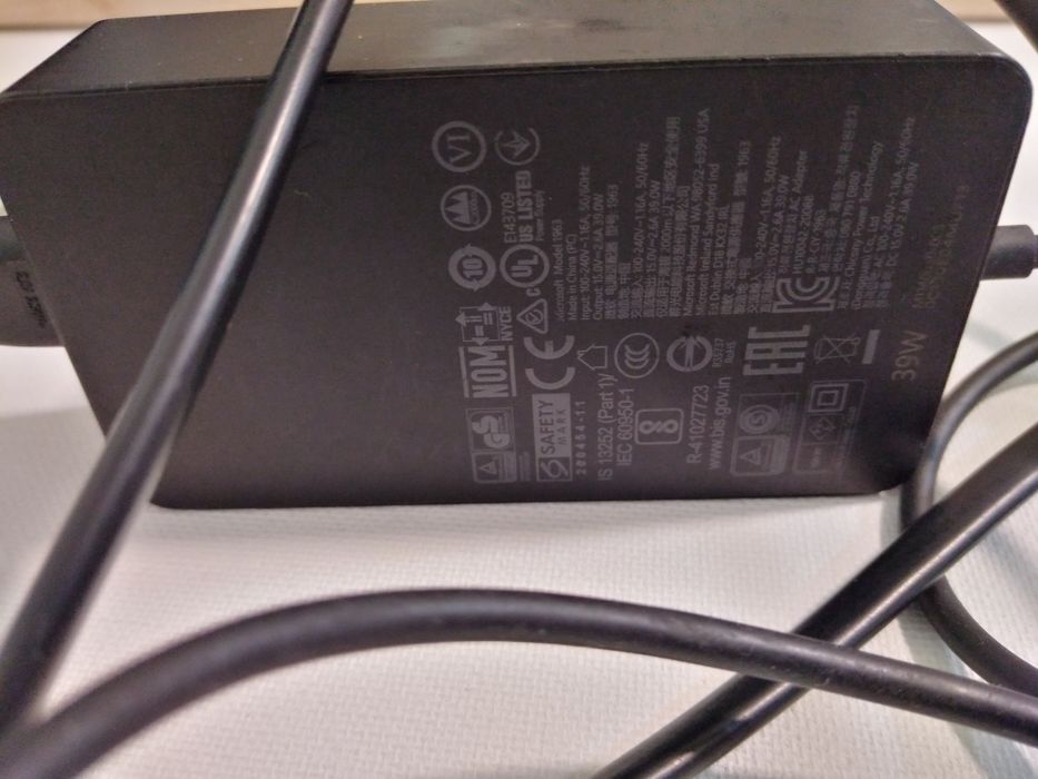 Microsoft Surface Go Notebook64283904886657121