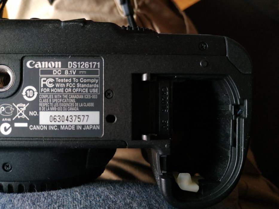 Canon 40D c/ Grip Canon Irrepreensivel " 16.387 " Clicks / 6,5 Fps