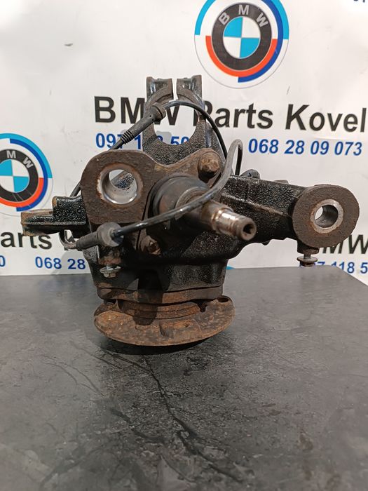Цапфа bmw x3 f25 ступиця бмв х3 ф25 цапфа бмв х3 ф25 ступеці бмв х3