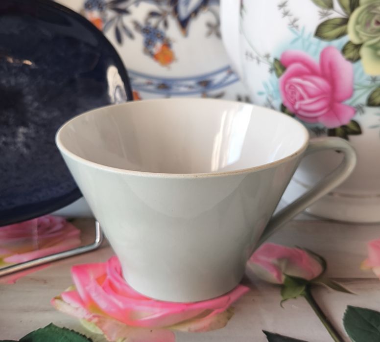 Filiżanka Porzellana Austria piękna stara porcelana