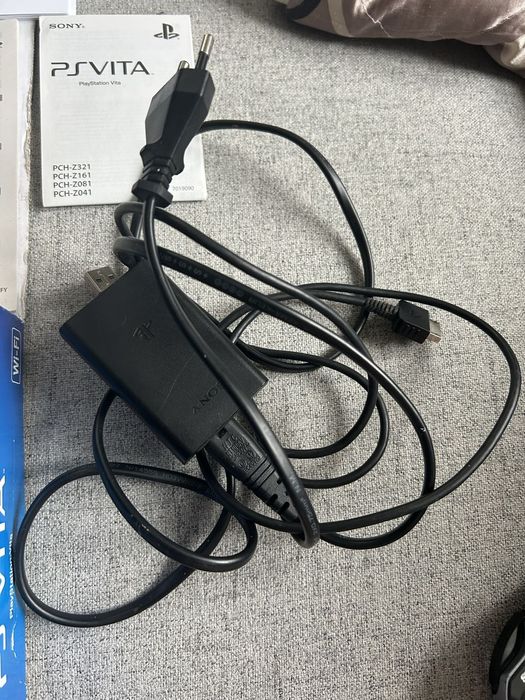 PS Vita przenośna konsola