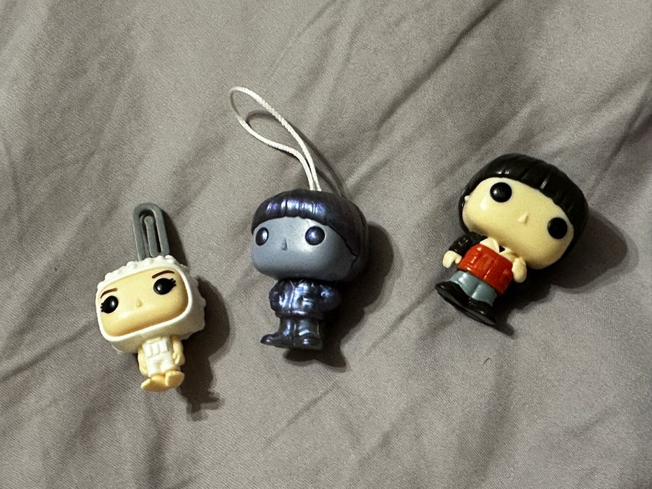 Дивні дива фігурки