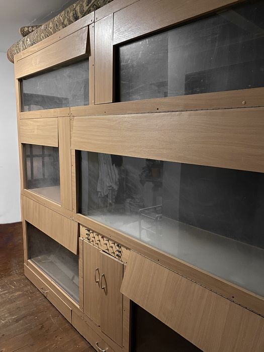 Акваріум/Стійка з 6 акваріумів