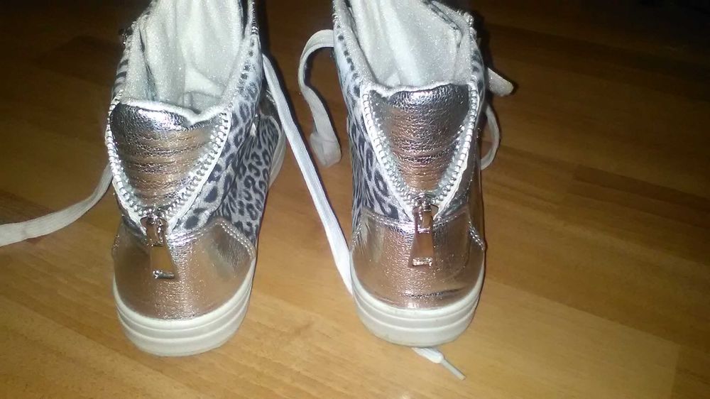 Buty adidasy trampki panterka rozmiar 36