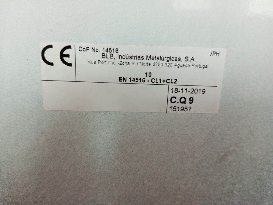 Ванна сидяча металева