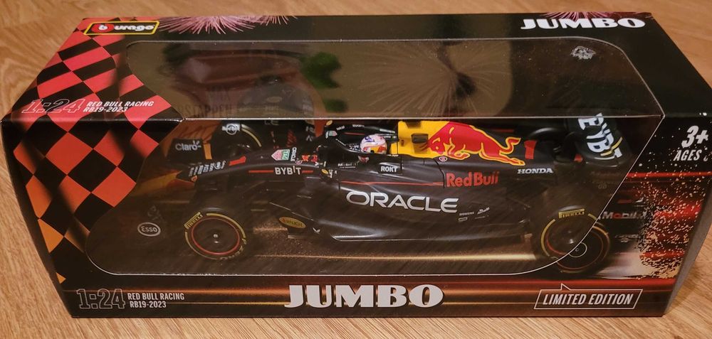 Bburago bolid F1, Red Bull Racing RB19, Max Verstappen, skala 1:24