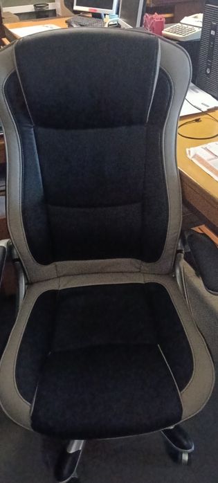Cadeira escritório e gaming excelente estado