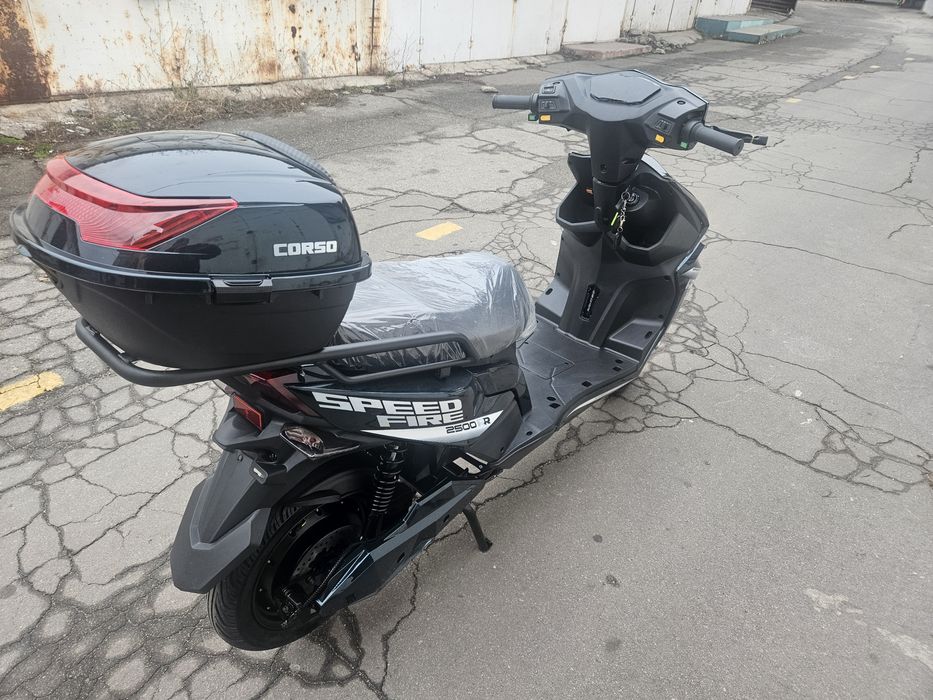 Электроскутер Corso Speedfire 2500W 72V/30Ah