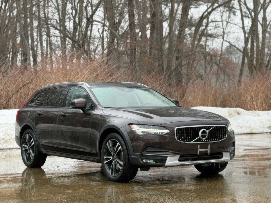 Volvo V90 Cross Country T5      2018