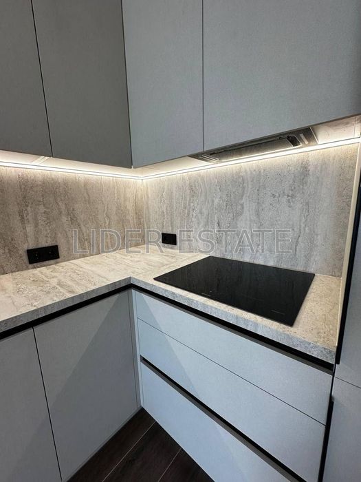 Оренда 1 кім. апартаментів, 6/9 пов., 44 м², ЖК «Park Land», Ужгород