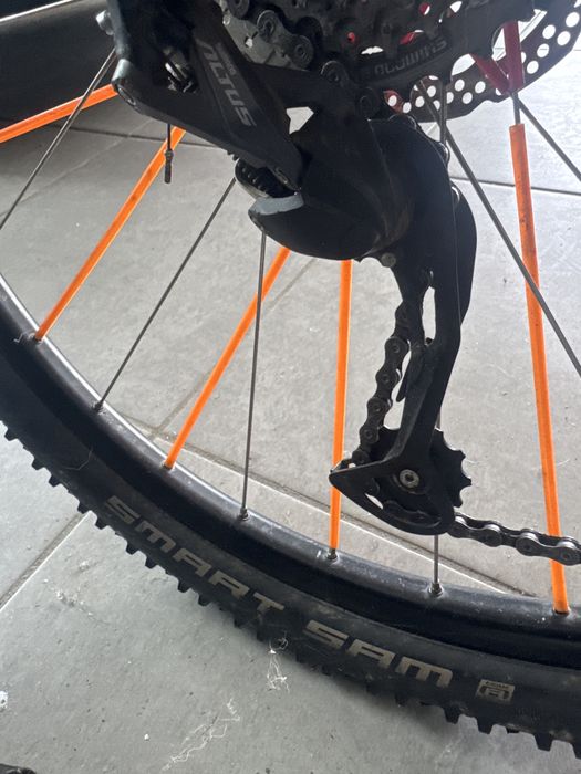 Bicicleta eletrica ktm ( macina)