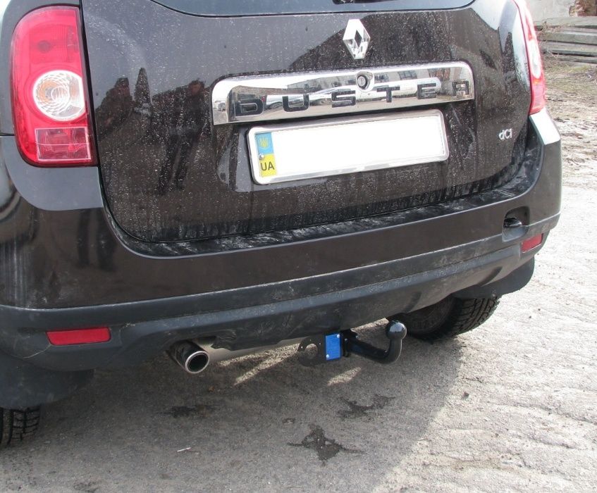 Фаркоп усиленный на Renault Duster. Прицепное Рено Дастер , Dacia