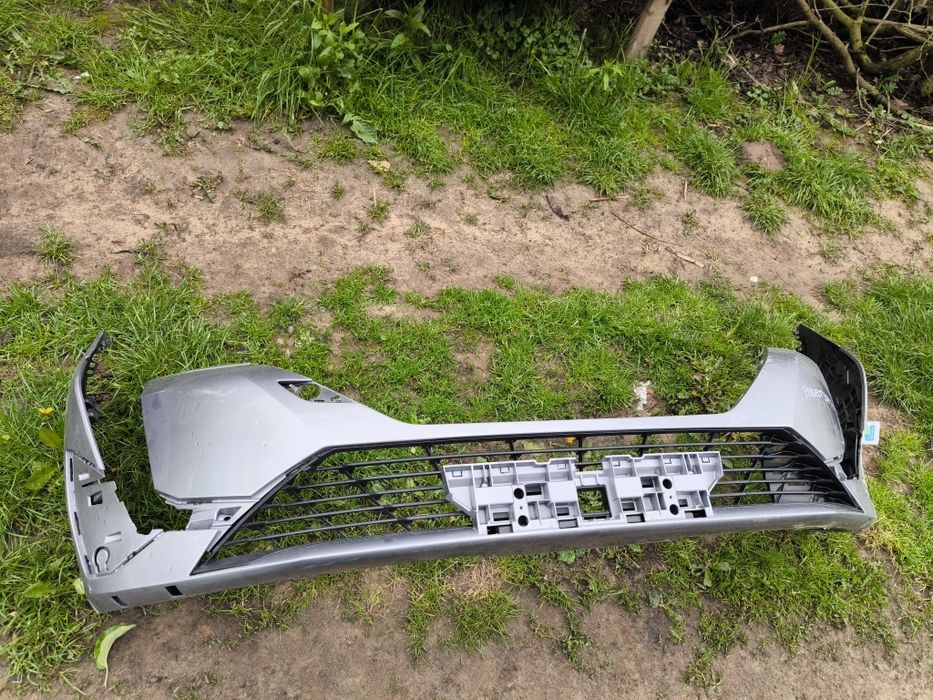 Zderzak przedni Peugeot 308 T10 21-