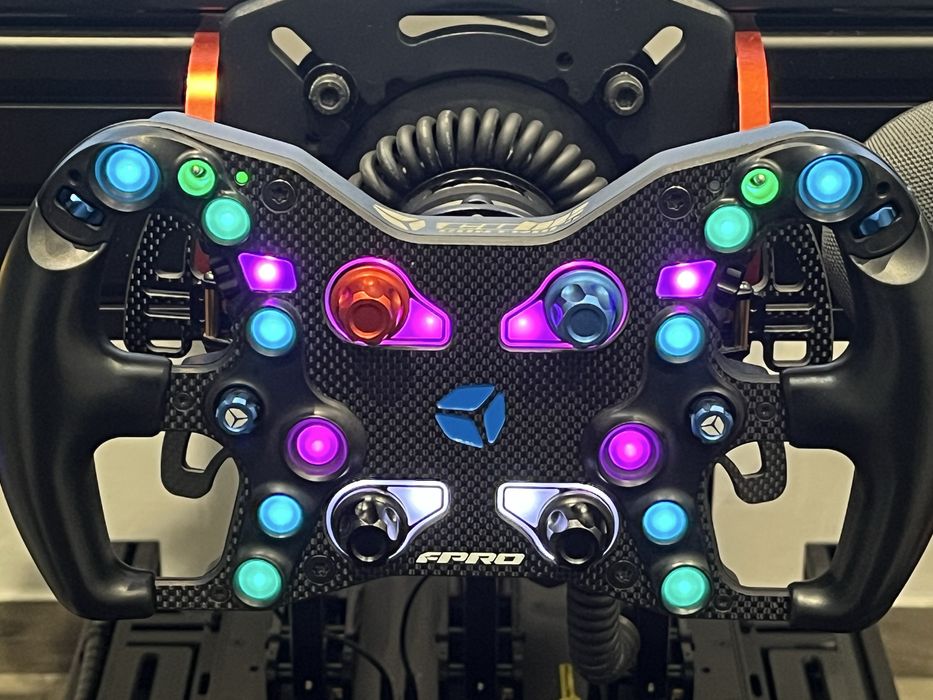 Simracing volante cube controls f-pro