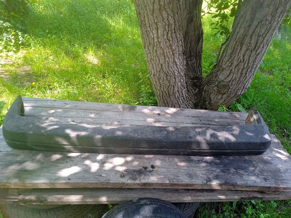 СААБ 900 79г.в.задний бампер.