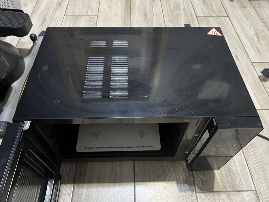 Kuchenka mikrofalowa Amica beztalerzowa