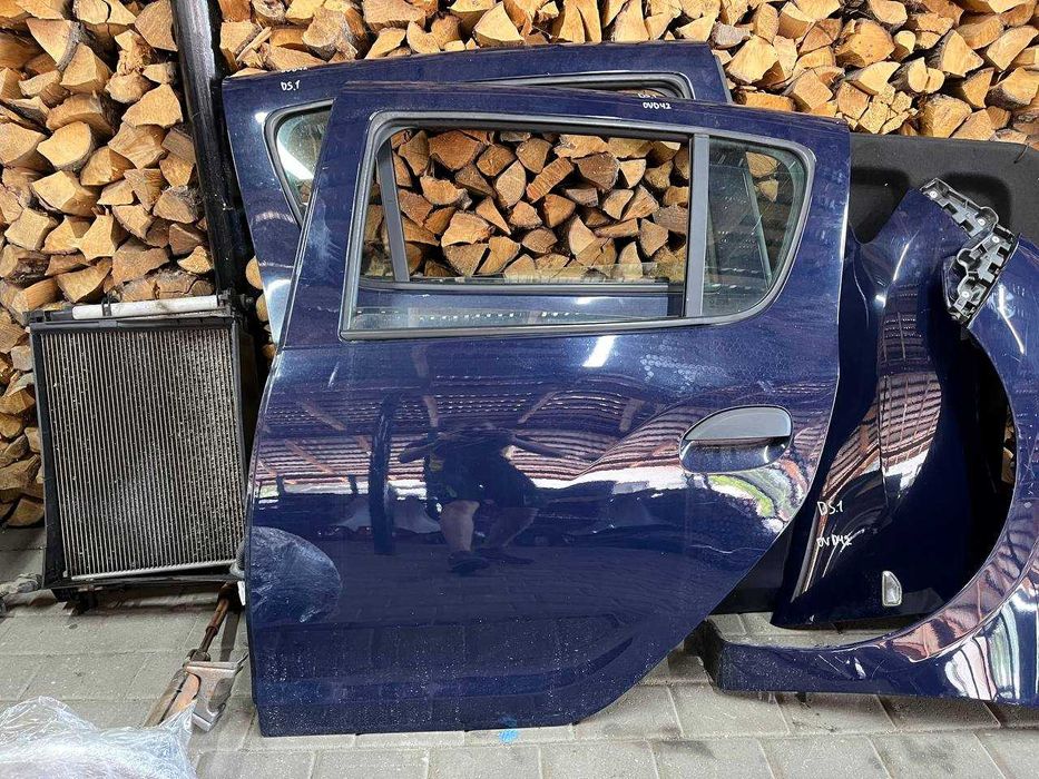 Двері Права / Ліва Renault Dacia Sandero 2 (2013-2020)