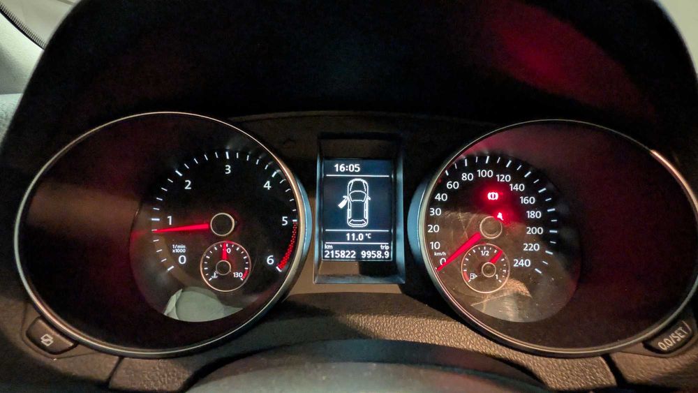 VOLKSWAGEN - Golf VI Variant