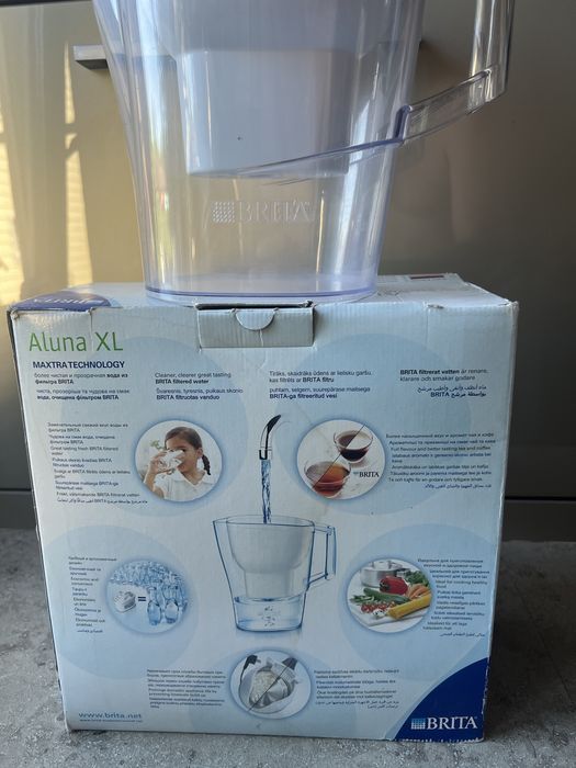 Фільтр глечик для води Brita