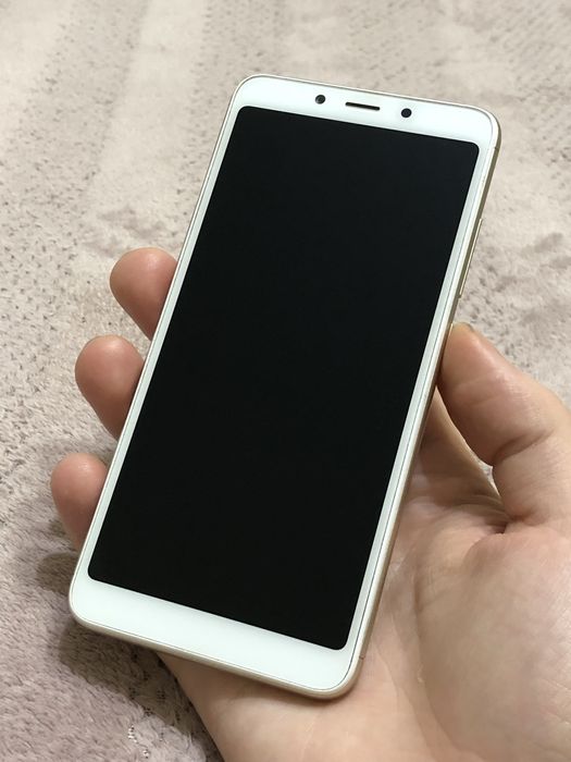 Телефон Xiaomi Redmi 6 3/32gb гарний стан