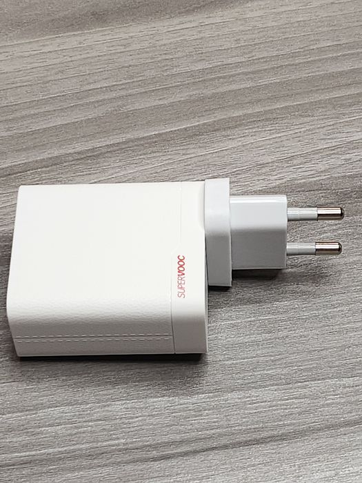OnePlus SUPERVOOC 120W Dual Ports GaN Charger (US) — нові, оригін.