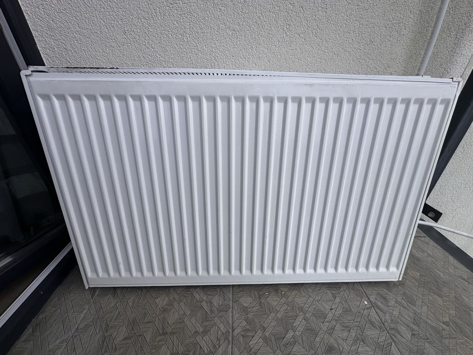 Радіатор Korado 22K 600x1100 бічне підключення