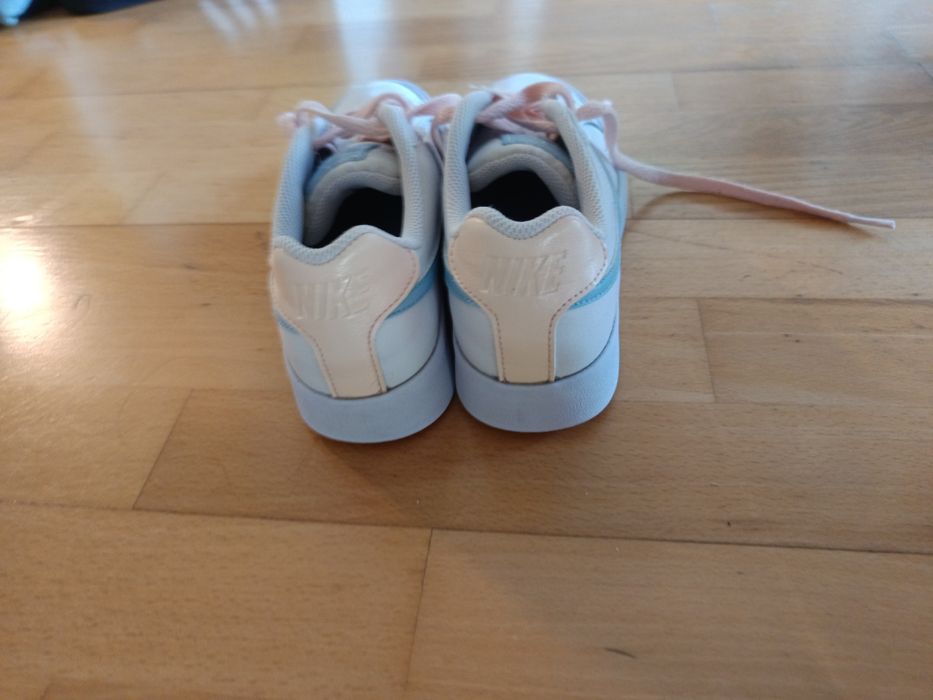 Tênis Nike menina