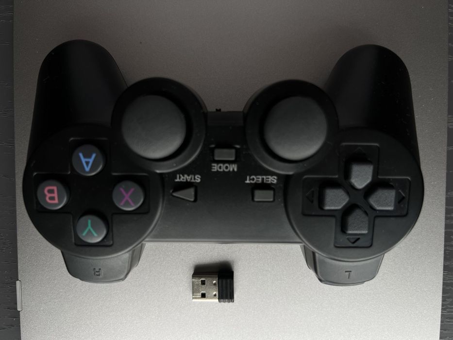 Новий Геймпад  Xbox з блютуз підключенням