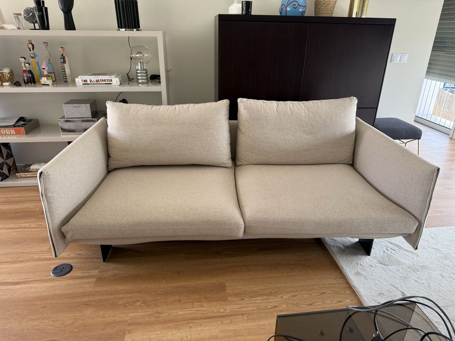 Sofá 2 lugares marca Sancal como novo