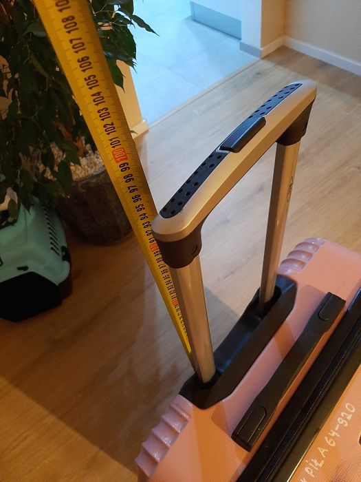 Walizka duża opinane kółka