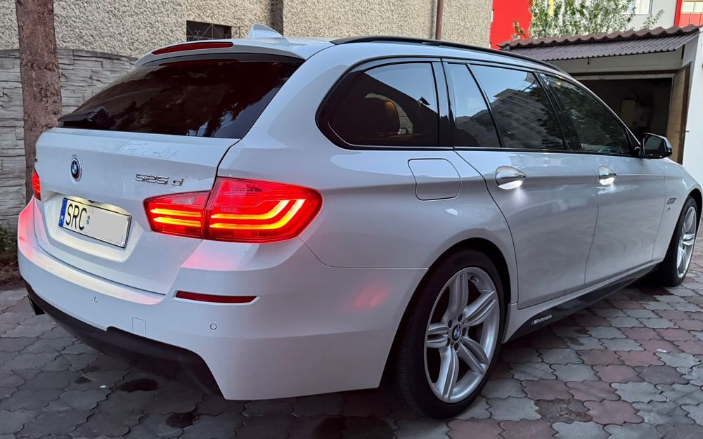 BMW Seria 5 BMW 5 Touring F11 M pakiet 2017