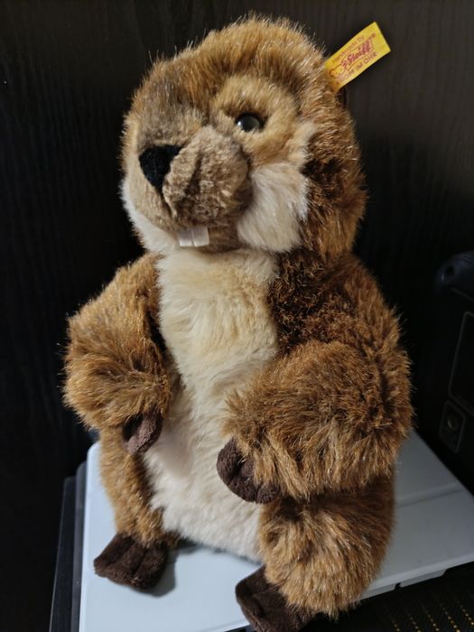 Продам колекційну іграшку БОБЕР штейф