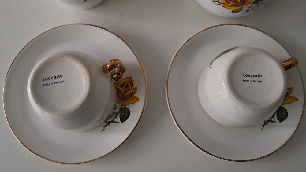 Serviço de café Louçarte