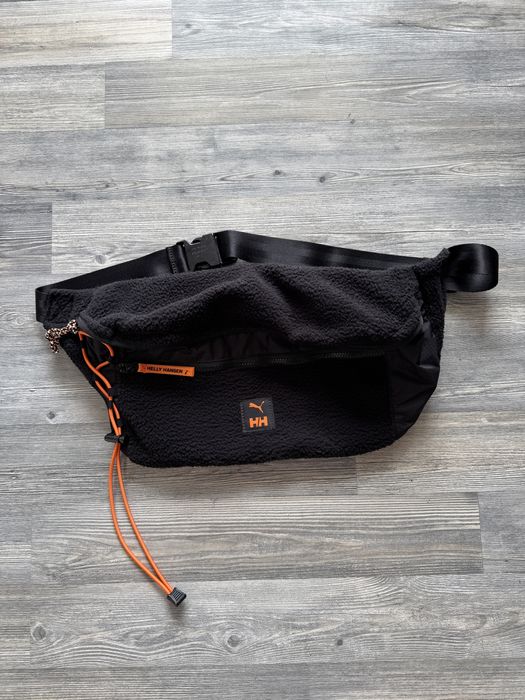 Сумка Бананка Puma X Helly Hansen Oversized Waist Bag / 077179-01 | Оригінал