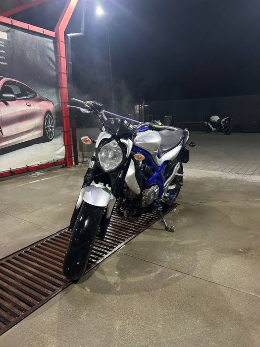 Suzuki gladius 650