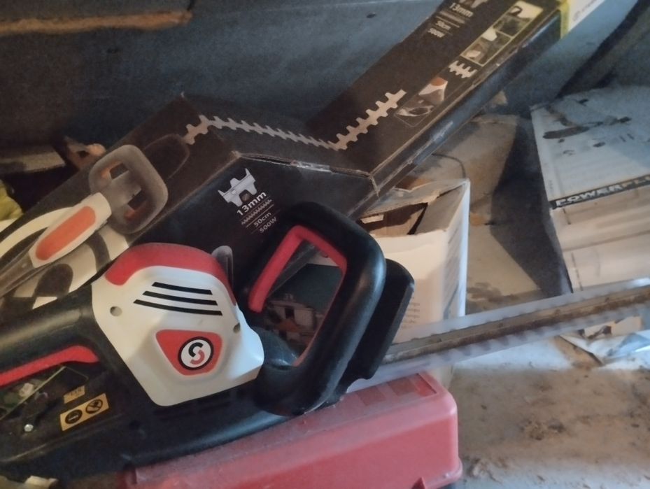 Corta sebes sterwins 650w