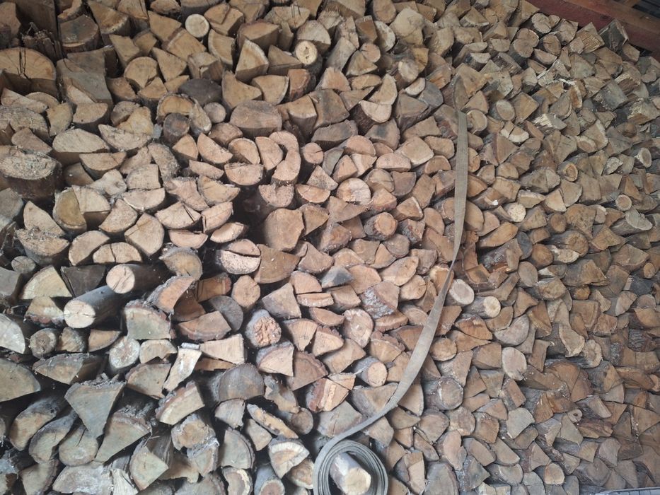Drewno kominkowe sezonowane