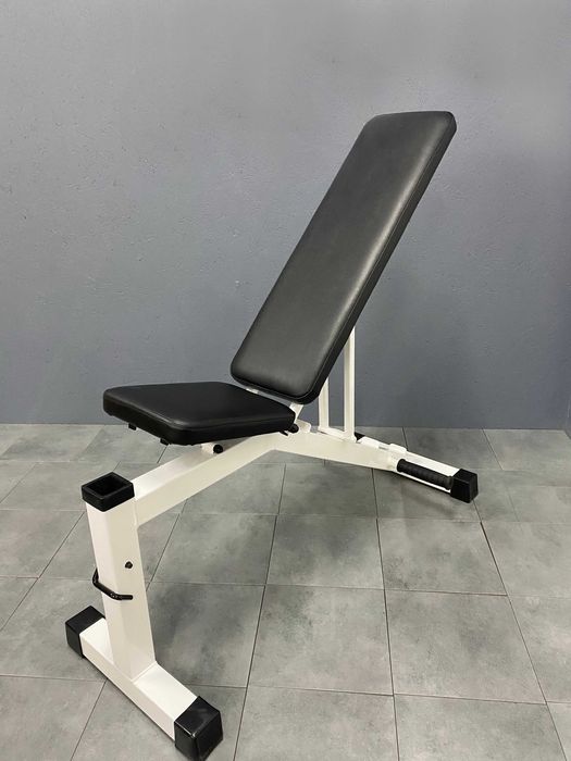 Обладнання для спорту (стійки, навіси, лавки, гіперекстензії тощо)