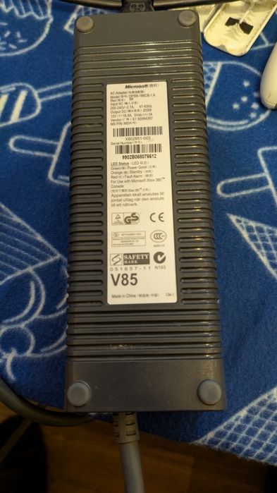 Продам лот консолей xbox 360