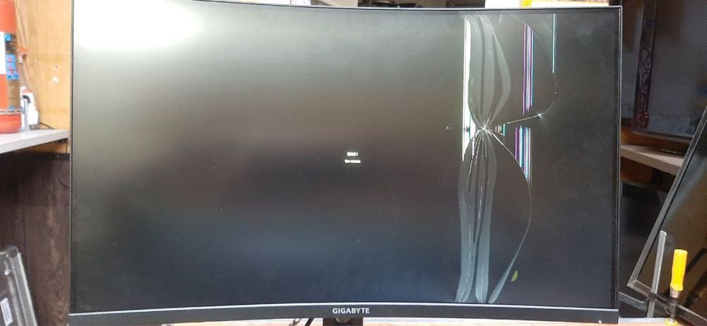 Монитор Gigabyte G32QC